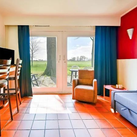 Rustic Holiday In With Garden *